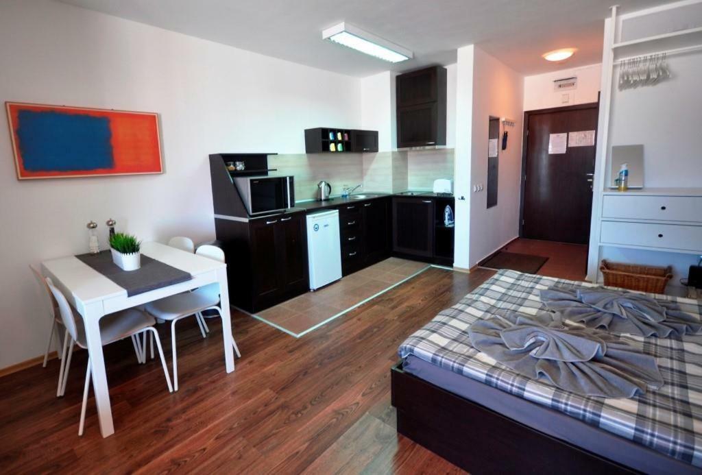 Apartman U Kompleksu Royal Towers بانسكو المظهر الخارجي الصورة